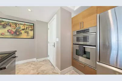 1350 Main Street #712, Sarasota, FL 34236 - Photo 9