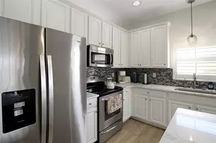 8820 Heritage Sound Dr, Bradenton, FL 34212 - Photo 27