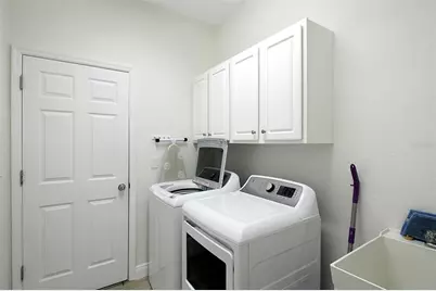 8820 Heritage Sound Drive, Bradenton, FL 34212 - Photo 11