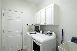 8820 Heritage Sound Dr, Bradenton, FL 34212 - Photo 11