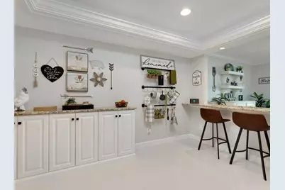 6994 W Country Club Drive N, Sarasota, FL 34243 - Photo 13