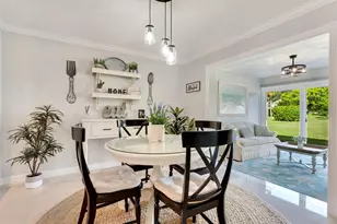 6994 W Country Club Dr N, Sarasota, FL 34243 - Photo 9