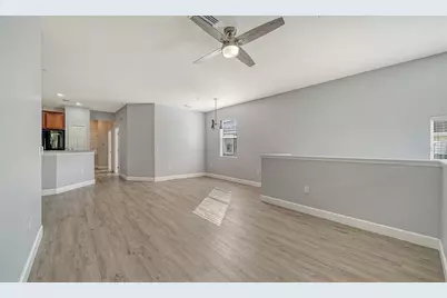 7983 Limestone Lane #14-201, Sarasota, FL 34233 - Photo 9