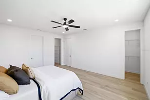 2723 Hopwood Rd, North Port, FL 34287 - Photo 17