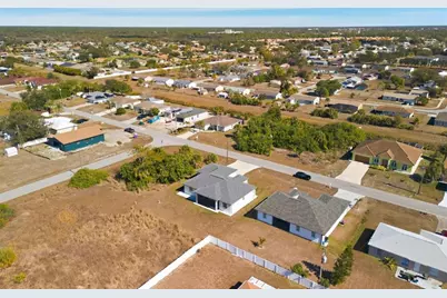 2723 Hopwood Road, North Port, FL 34287 - Photo 37