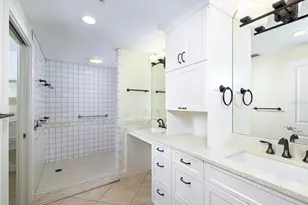 1255 N Gulfstream Ave, Sarasota, FL 34236 - Photo 29