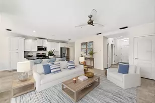 8139 Miramar Way, Lakewood Ranch, FL 34202 - Photo 5