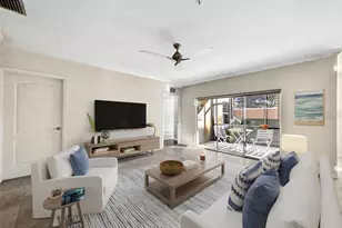 8139 Miramar Way, Lakewood Ranch, FL 34202 - Photo 7