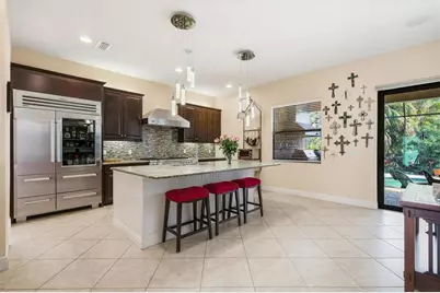 707 Dogwood Run, Bradenton, FL 34212 - Photo 11