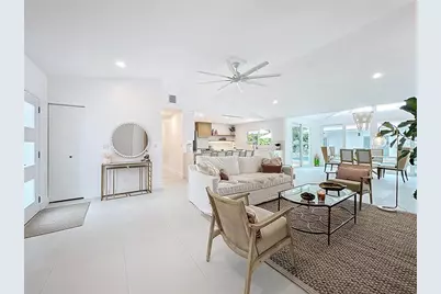 2308 Tulip Street Tulip Street #2308, Sarasota, FL 34239 - Photo 9