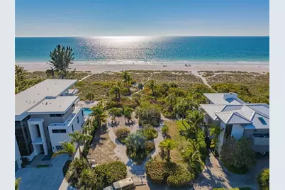 102 Sunset Lane, Holmes Beach, FL 34217 - Photo 1