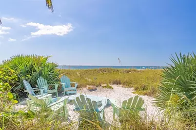 102 Sunset Lane, Holmes Beach, FL 34217 - Photo 11