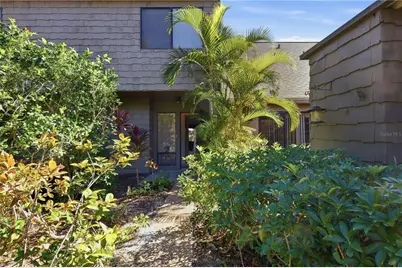 1630 Treehouse Circle #TR104, Sarasota, FL 34231 - Photo 3