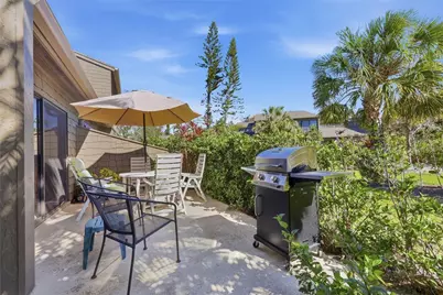 1630 Treehouse Circle #TR104, Sarasota, FL 34231 - Photo 5