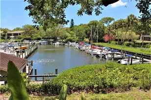 1630 Treehouse Cir, Sarasota, FL 34231 - Photo 49