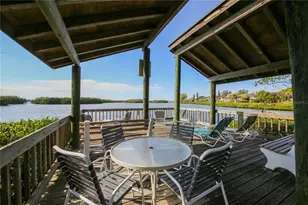 1630 Treehouse Cir, Sarasota, FL 34231 - Photo 43