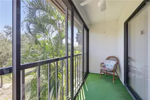 1630 Treehouse Cir, Sarasota, FL 34231 - Photo 27