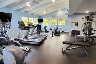 1630 Treehouse Cir, Sarasota, FL 34231 - Photo 45