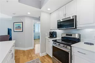 800 N Tamiami Trail, Sarasota, FL 34236 - Photo 21