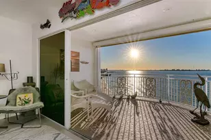 37 Sunset Dr, Sarasota, FL 34236 - Photo 3