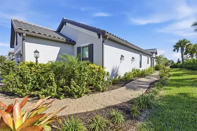 3121 Tramonto Court, Bradenton, FL 34211 - Photo 7