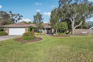 1008 80th St NW, Bradenton, FL 34209 - Photo 3