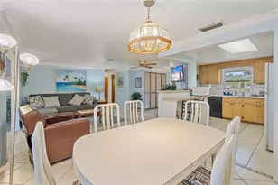 2930 Floyd St, Sarasota, FL 34239 - Photo 15