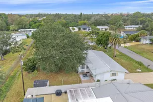 2930 Floyd St, Sarasota, FL 34239 - Photo 5