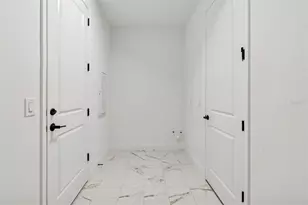 8007 Seaflower Pkwy, Bradenton, FL 34210 - Photo 19