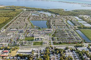 8007 Seaflower Pkwy, Bradenton, FL 34210 - Photo 35