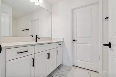 8007 Seaflower Parkway, Bradenton, FL 34210 - Photo 27