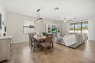 707 Fire Bush Ct, Bradenton, FL 34212 - Photo 3