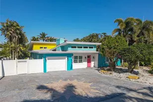 518 56th St, Holmes Beach, FL 34217 - Photo 33