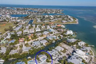 518 56th St, Holmes Beach, FL 34217 - Photo 39