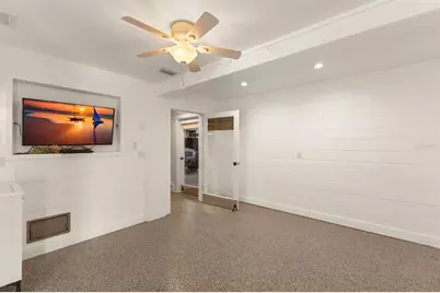 807 S Bay Boulevard, Anna Maria, FL 34216 - Photo 45