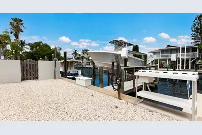 807 S Bay Boulevard, Anna Maria, FL 34216 - Photo 5