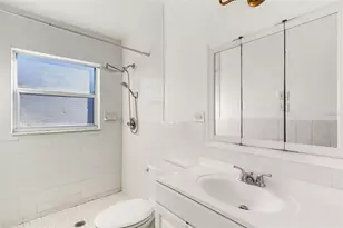 509 Carolyne St, Temple Terrace, FL 33617 - Photo 13