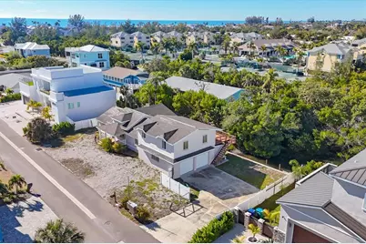 651 Jungle Queen Way, Longboat Key, FL 34228 - Photo 9