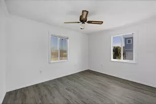 651 Jungle Queen Way, Longboat Key, FL 34228 - Photo 35