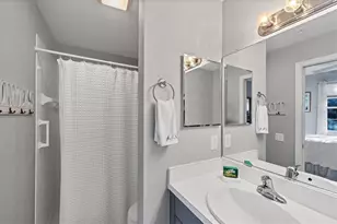 4210 Breezeway Blvd, Sarasota, FL 34238 - Photo 15