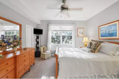 4210 Breezeway Boulevard #415, Sarasota, FL 34238 - Photo 11