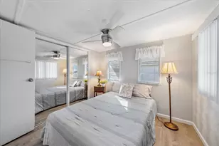 84 Del Rio Dr, Palmetto, FL 34221 - Photo 13