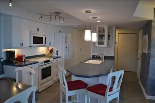 2721 Gulf of Mexico Dr, Longboat Key, FL 34228 - Photo 9