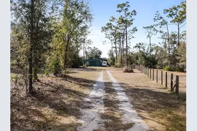 3063 SE Creekwood Terrace, Arcadia, FL 34266 - Photo 3