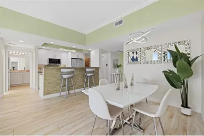 800 N Tamiami Trail #1512, Sarasota, FL 34236 - Photo 11