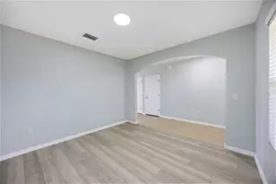 415 Gris Sky Ln, Bradenton, FL 34212 - Photo 3