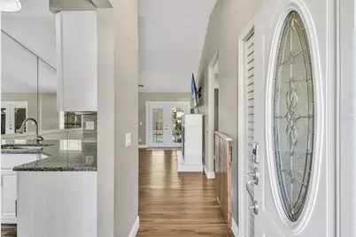 6109 61st Court E, Palmetto, FL 34221 - Photo 5