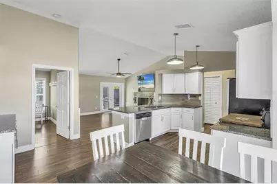 6109 61st Court E, Palmetto, FL 34221 - Photo 13