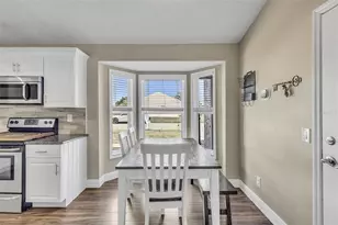 6109 61st Ct E, Palmetto, FL 34221 - Photo 11