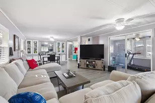 6710 36th Ave E, Palmetto, FL 34221 - Photo 5